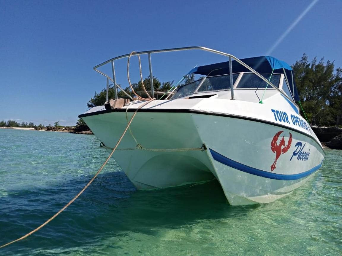 Dolphin Dhow Beach Safaris Vilanculos Ngoại thất bức ảnh
