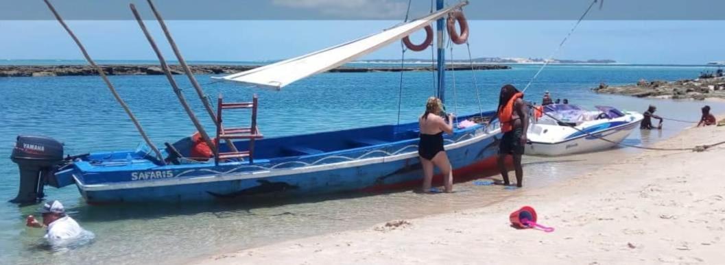 Dolphin Dhow Beach Safaris Vilanculos Ngoại thất bức ảnh