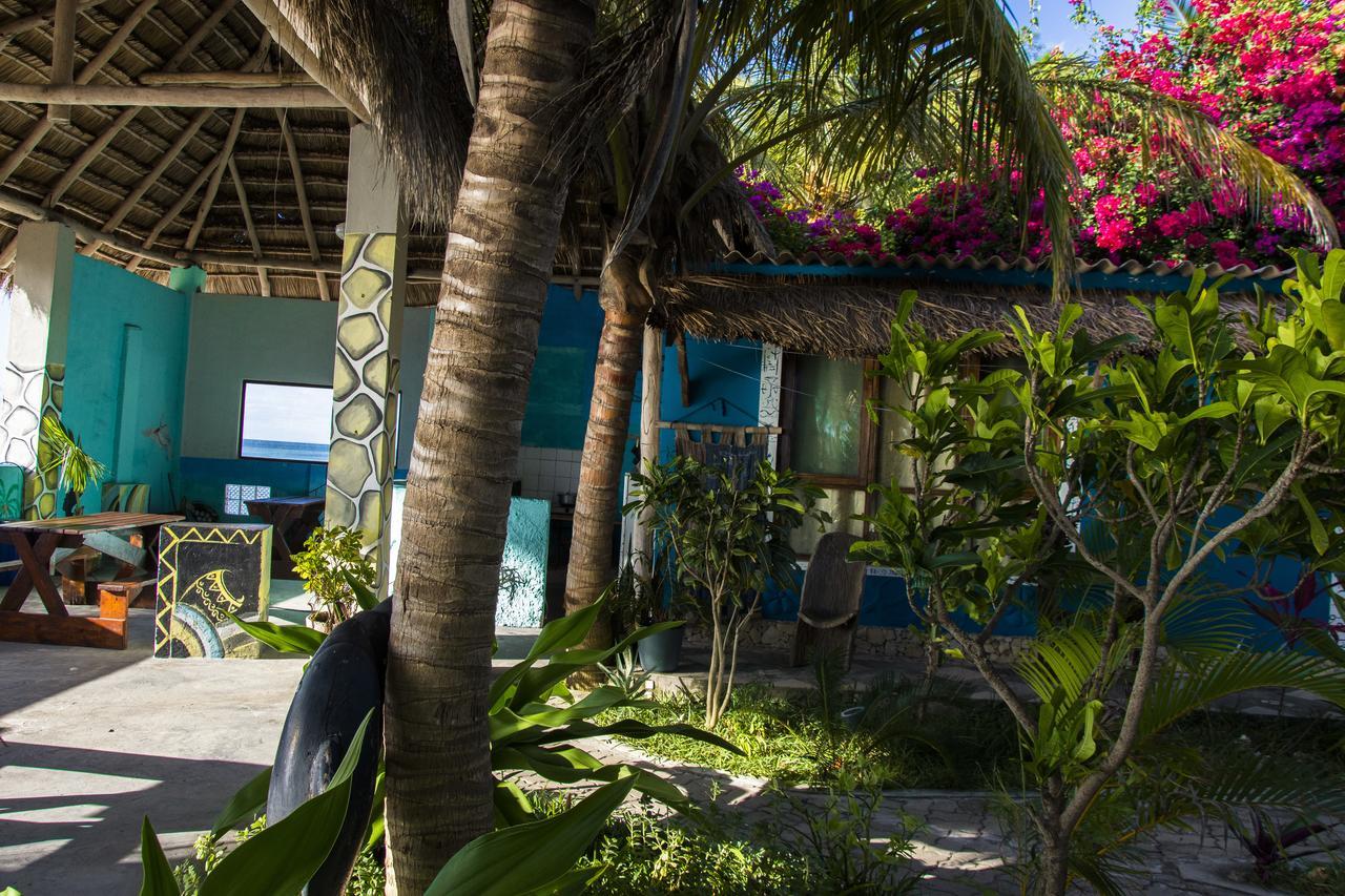 Dolphin Dhow Beach Safaris Vilanculos Ngoại thất bức ảnh